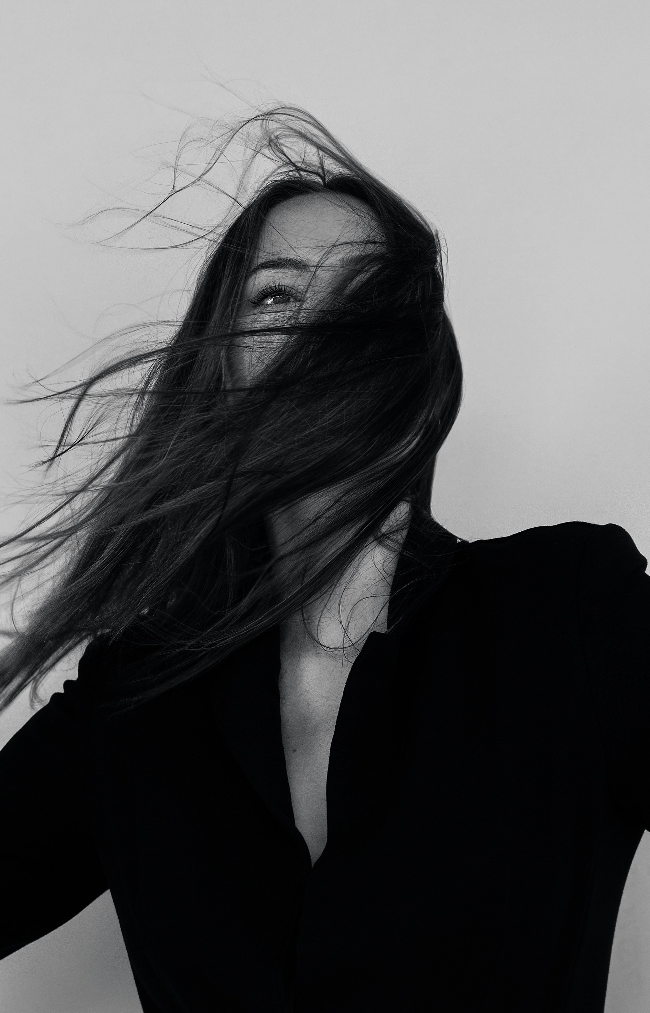Model wearing Chargeium fashion piece